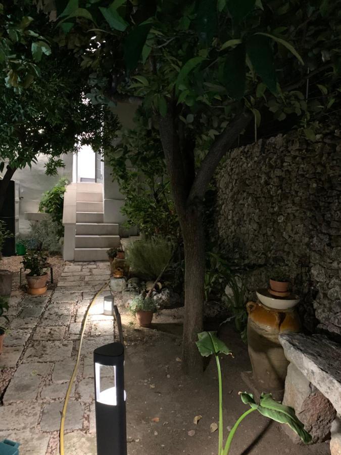 Dimora Le Zagare Apartment ออสตูนี ภายนอก รูปภาพ
