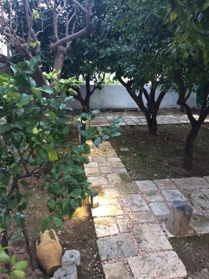Dimora Le Zagare Apartment ออสตูนี ภายนอก รูปภาพ