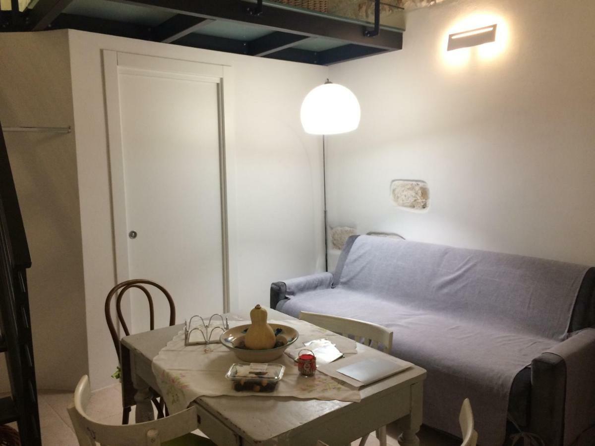 Dimora Le Zagare Apartment ออสตูนี ภายนอก รูปภาพ