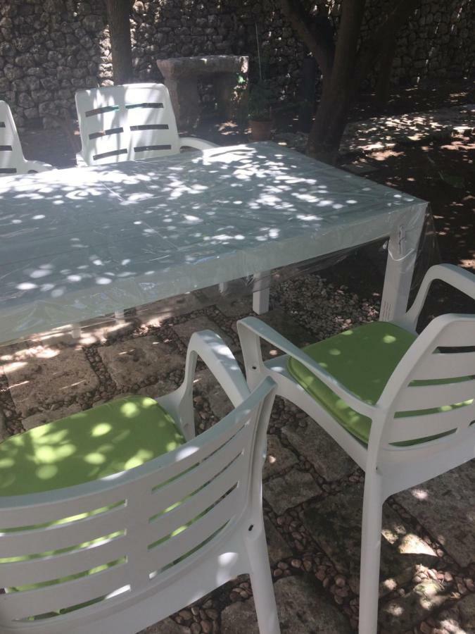 Dimora Le Zagare Apartment ออสตูนี ภายนอก รูปภาพ